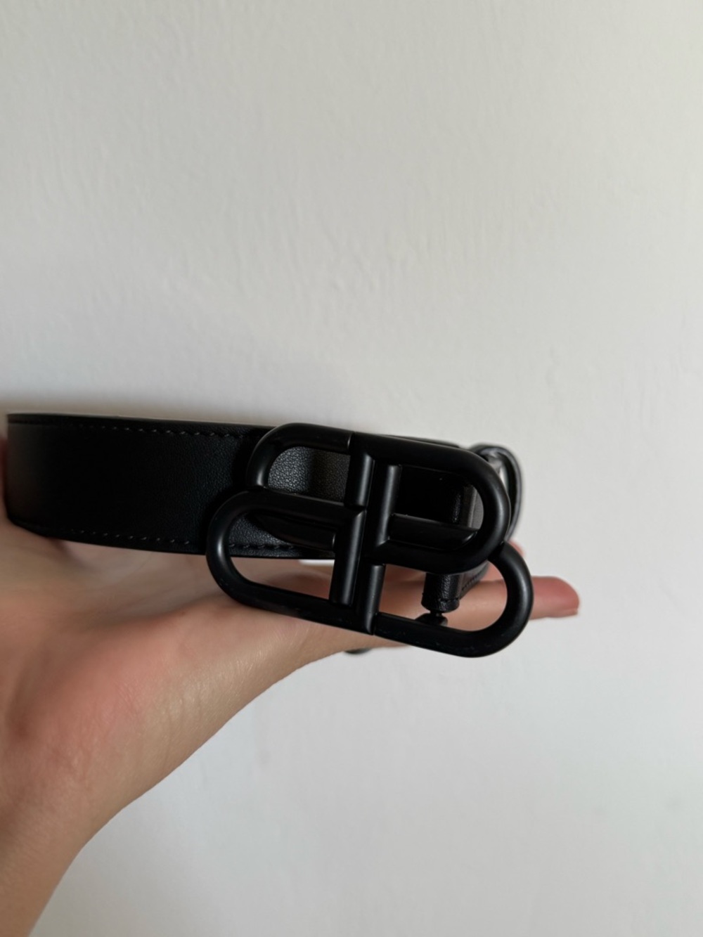 Black Leather Belt with Matte Black Double-Loop Buckle